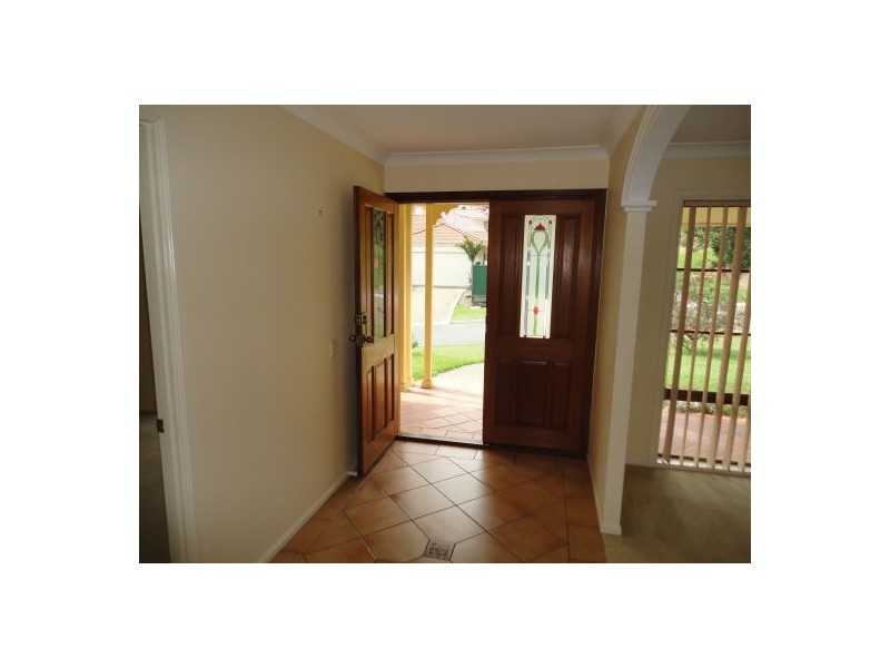 Mount Ommaney QLD 4074