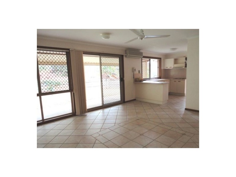 Sinnamon Park QLD 4073