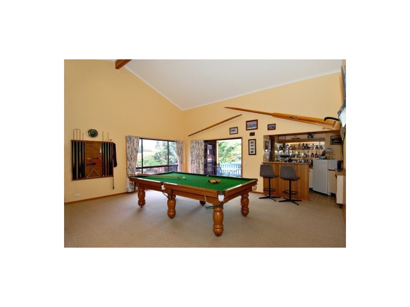 Mount Ommaney QLD 4074