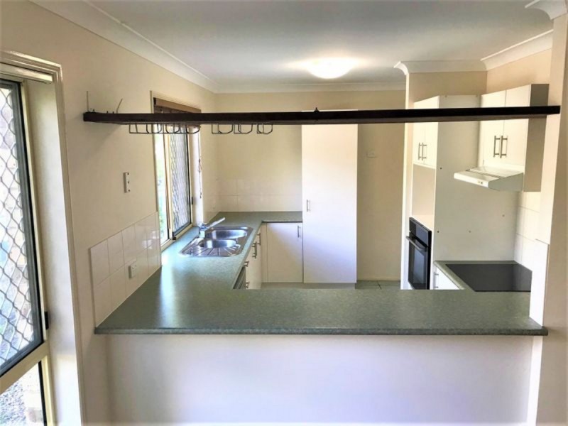 29 Hounslow Way, Seventeen Mile Rocks QLD 4073