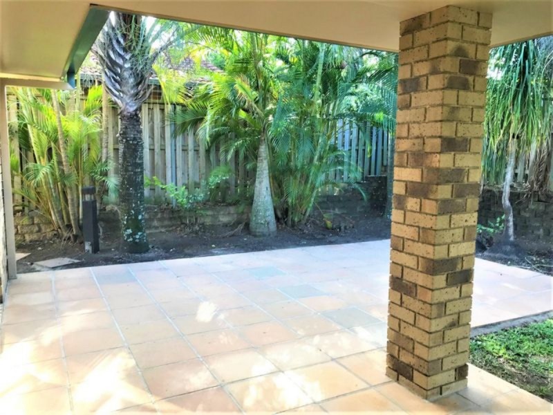 29 Hounslow Way, Seventeen Mile Rocks QLD 4073