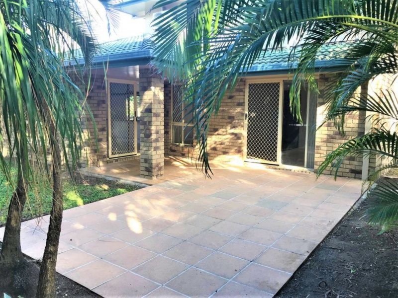 29 Hounslow Way, Seventeen Mile Rocks QLD 4073
