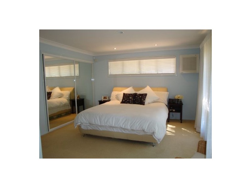 Sinnamon Park QLD 4073