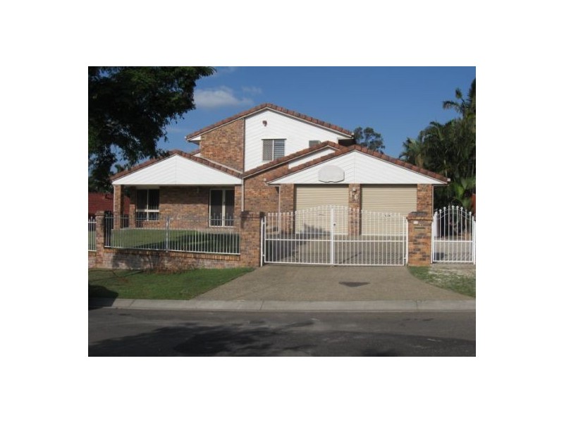 16 Dovetree Crescent, Sinnamon Park QLD 4073