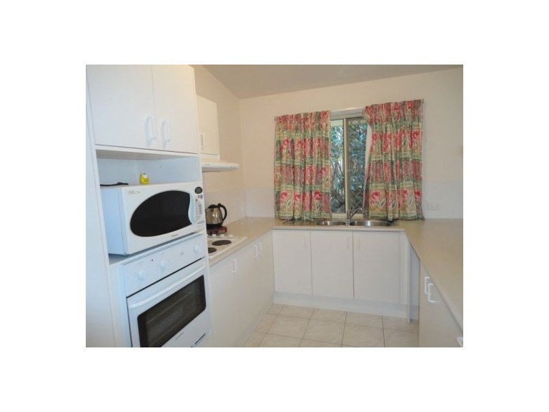 Seventeen Mile Rocks QLD 4073