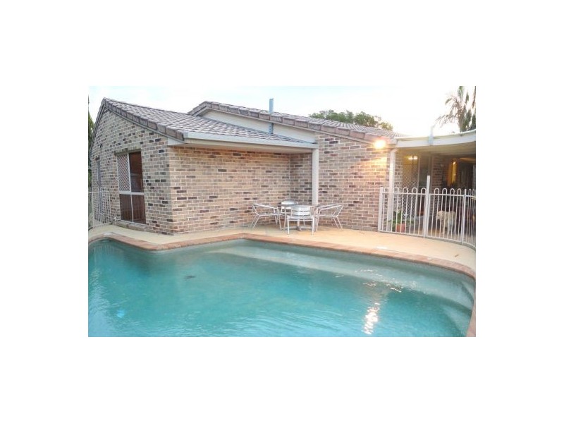 Sinnamon Park QLD 4073