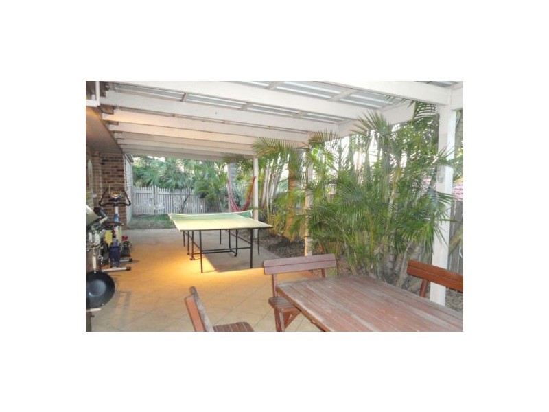 Sinnamon Park QLD 4073