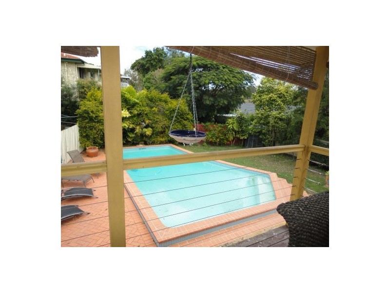 Jindalee QLD 4074