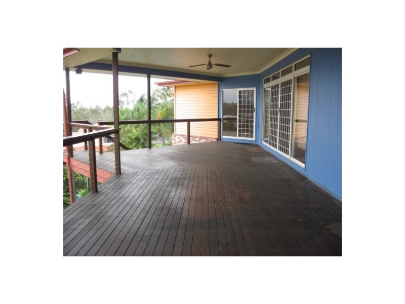 Mount Ommaney QLD 4074