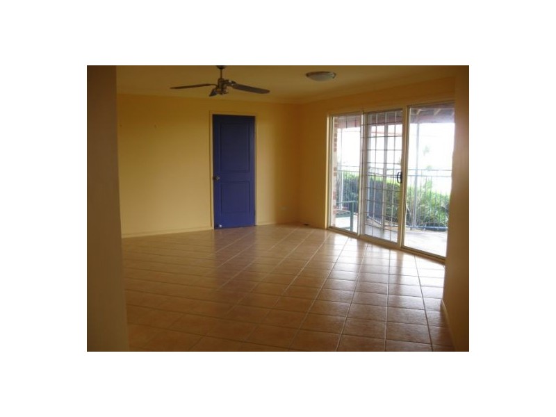 Mount Ommaney QLD 4074