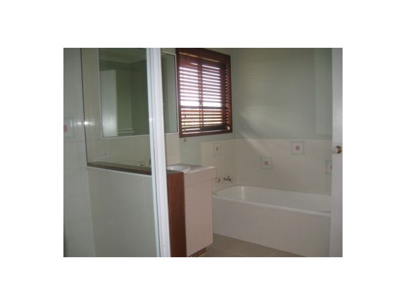 49  Port Street, Middle Park QLD 4074