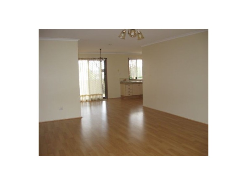 60  Port Street, Middle Park QLD 4074