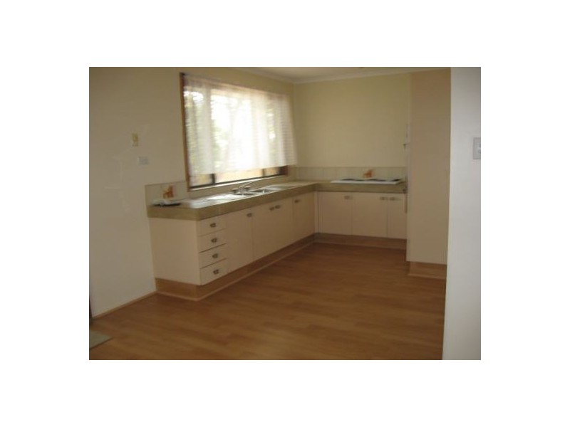 60  Port Street, Middle Park QLD 4074