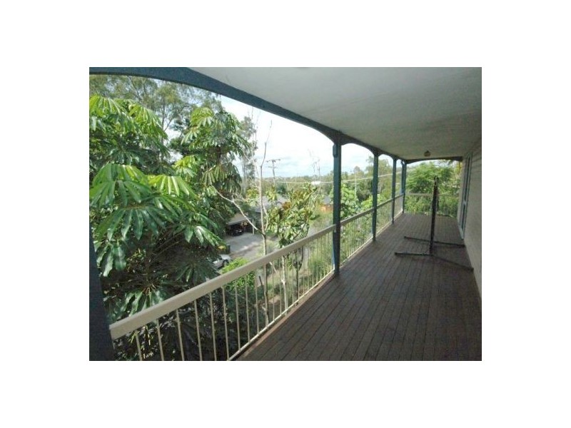 1  Tallaroon Street, Jindalee QLD 4074