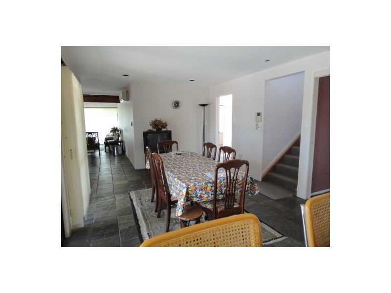 Mount Ommaney QLD 4074