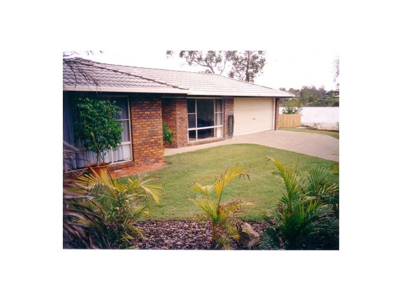 Sinnamon Park QLD 4073