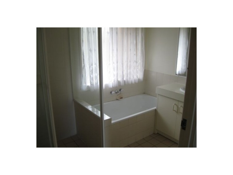 401 Summners Road, Riverhills QLD 4074