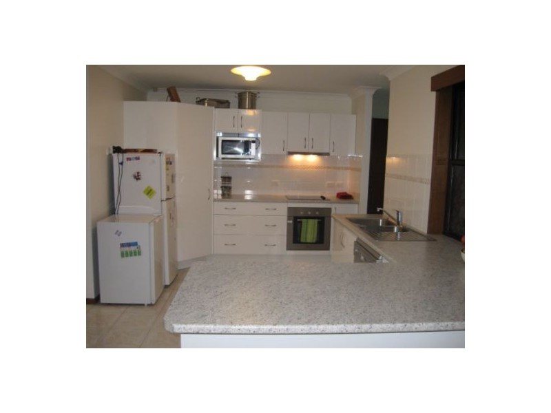 81 Glenross Road, Sinnamon Park QLD 4073