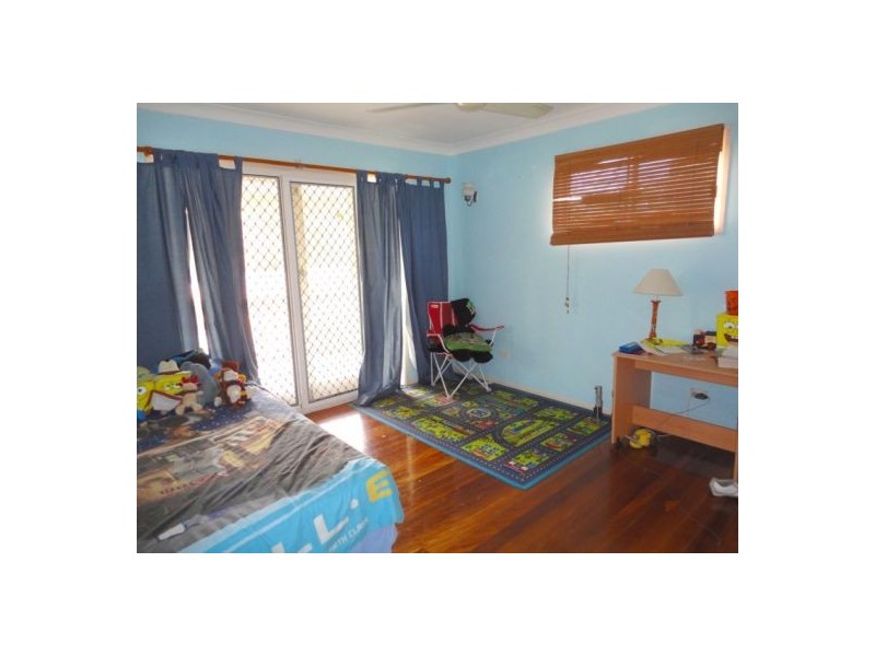 Jamboree Heights QLD 4074