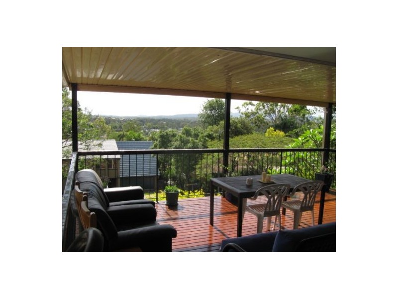 43 Pennant Street, Jamboree Heights QLD 4074