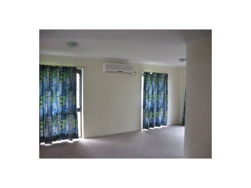 31 Lugano Street, Riverhills QLD 4074