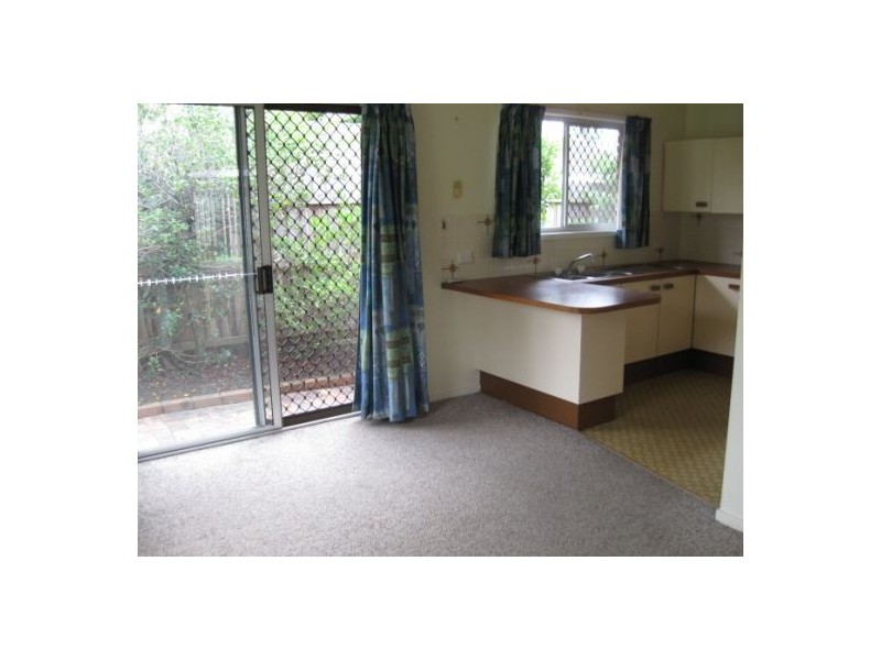 31 Lugano Street, Riverhills QLD 4074