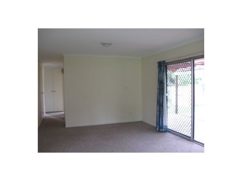 31 Lugano Street, Riverhills QLD 4074