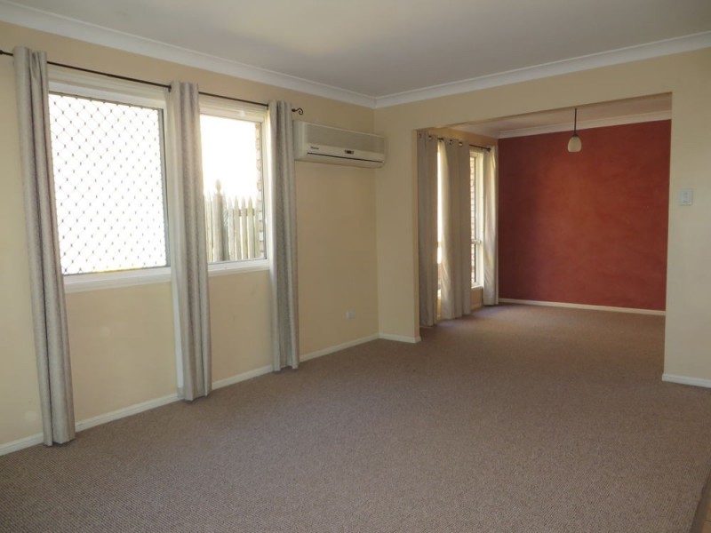 32 Acorn Circuit, Forest Lake QLD 4078