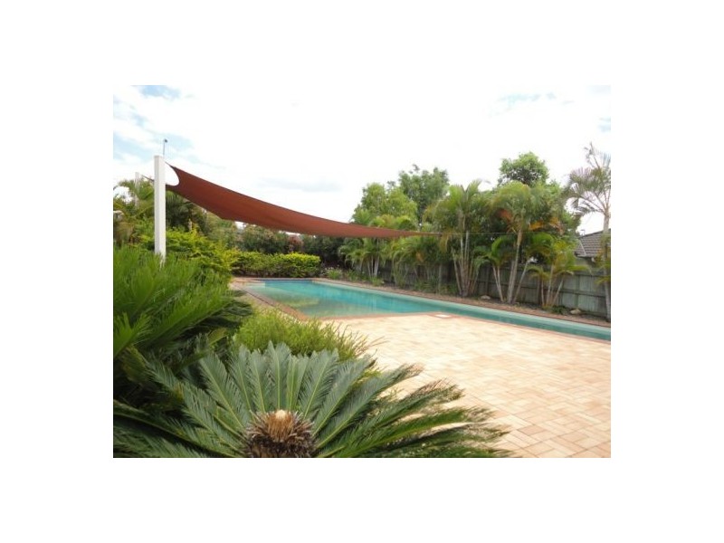 Sinnamon Park QLD 4073