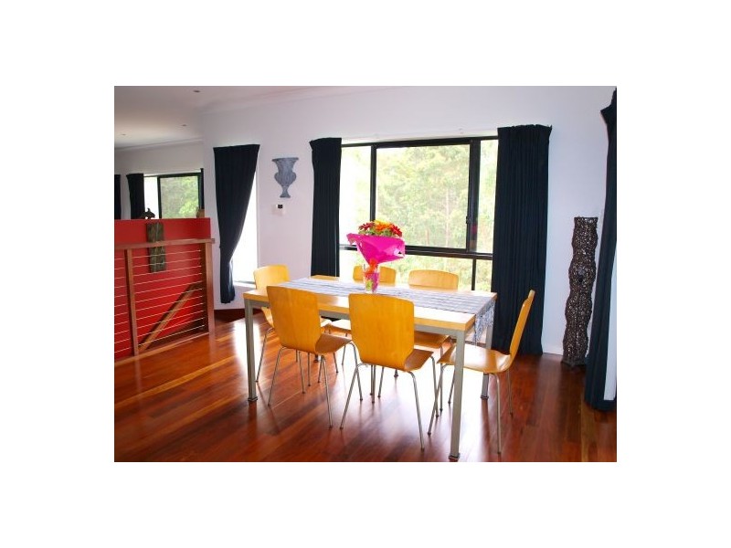 Seventeen Mile Rocks QLD 4073