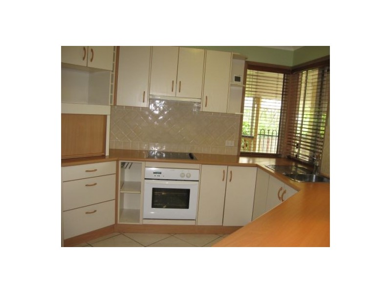 Sinnamon Park QLD 4073