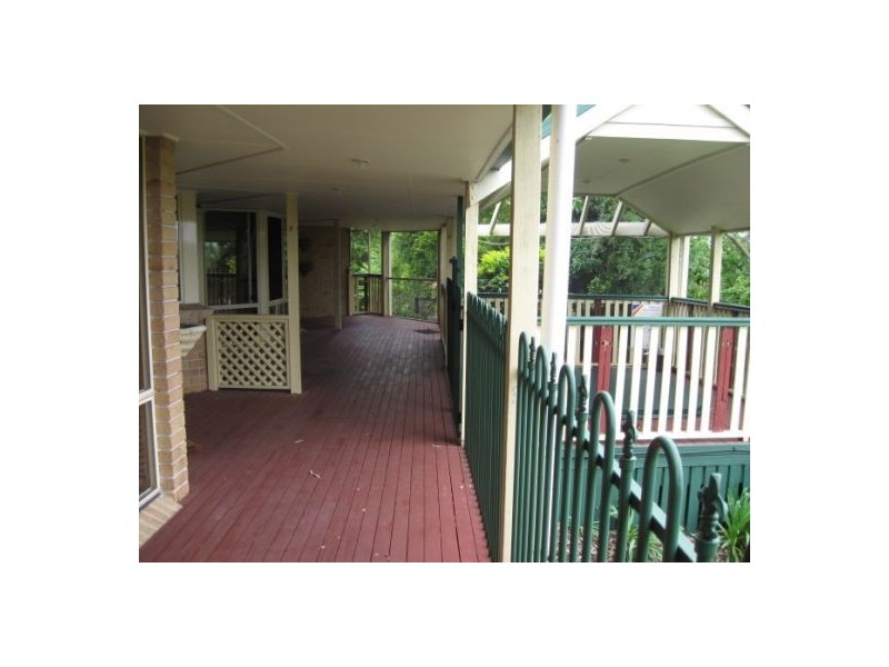 Sinnamon Park QLD 4073