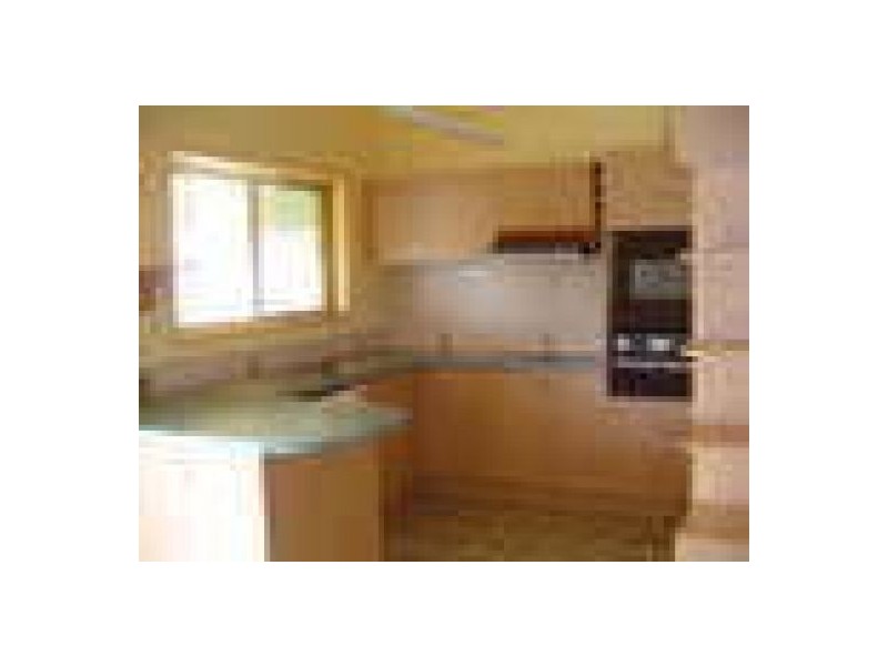 4 Solo Place, Jamboree Heights QLD 4074