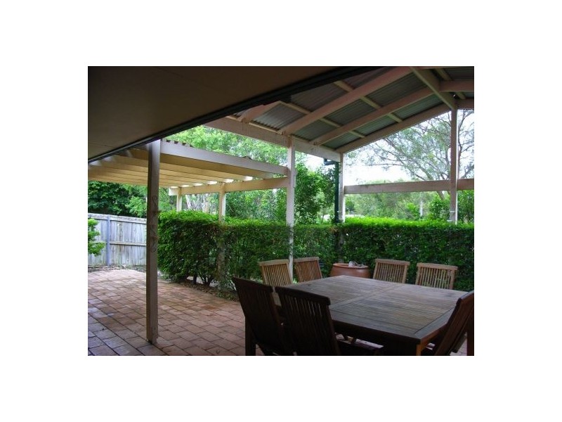 51 Mcpherson Road, Sinnamon Park QLD 4073
