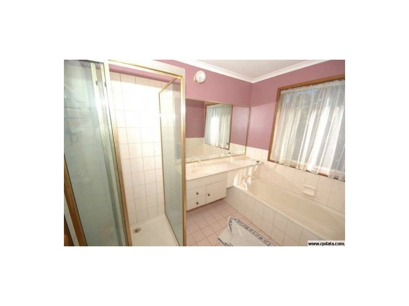 Sinnamon Park QLD 4073