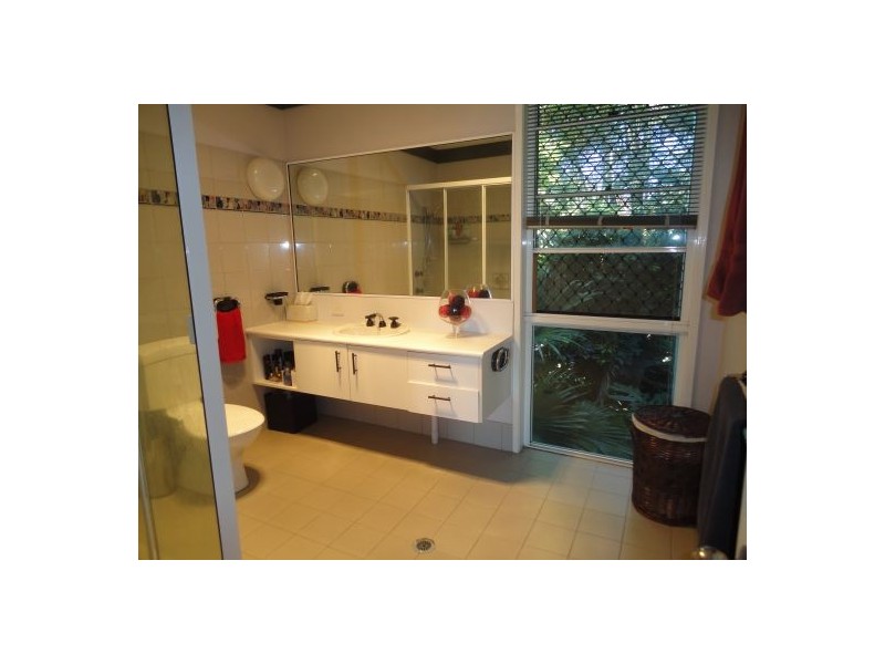 Sinnamon Park QLD 4073