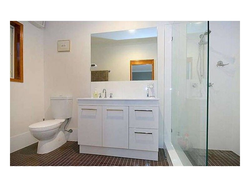 Sinnamon Park QLD 4073