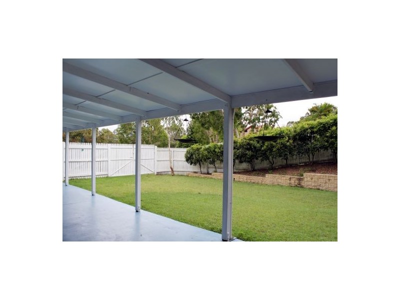 Sinnamon Park QLD 4073