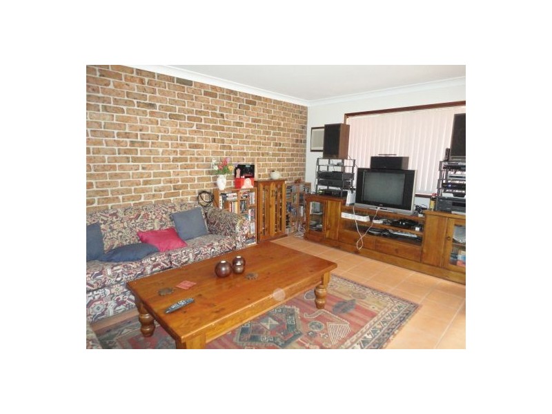 16 Kaleena Street, Middle Park QLD 4074