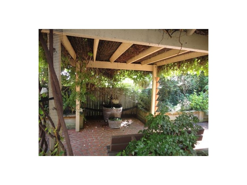 16 Kaleena Street, Middle Park QLD 4074