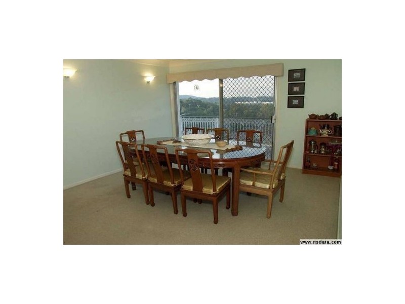 Mount Ommaney QLD 4074