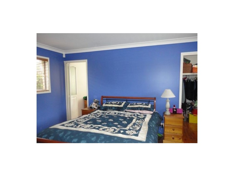 3 Bowline Street, Jamboree Heights QLD 4074