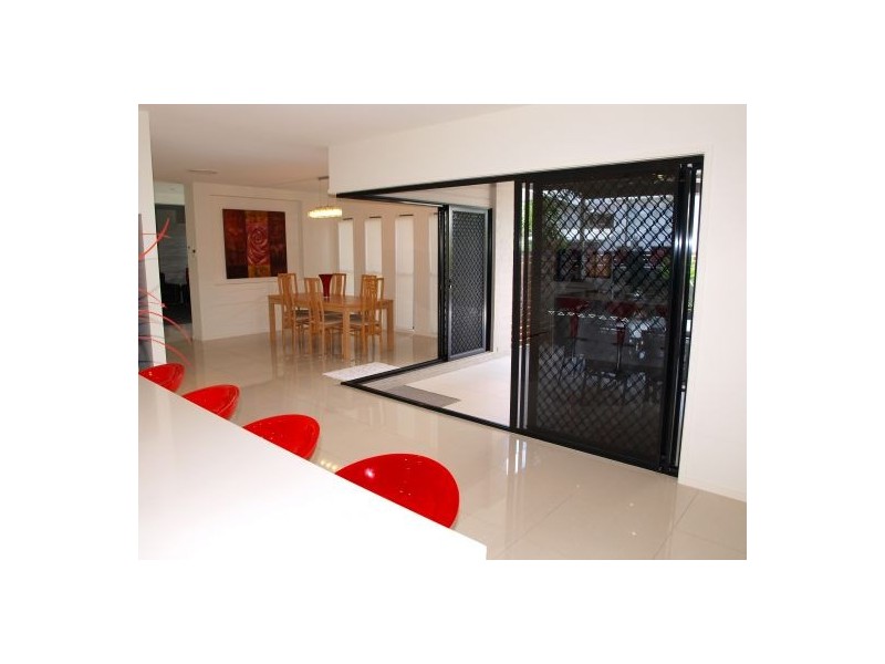 Sinnamon Park QLD 4073