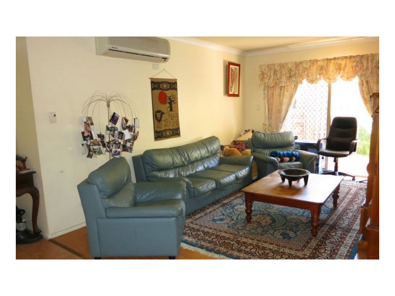 Seventeen Mile Rocks QLD 4073