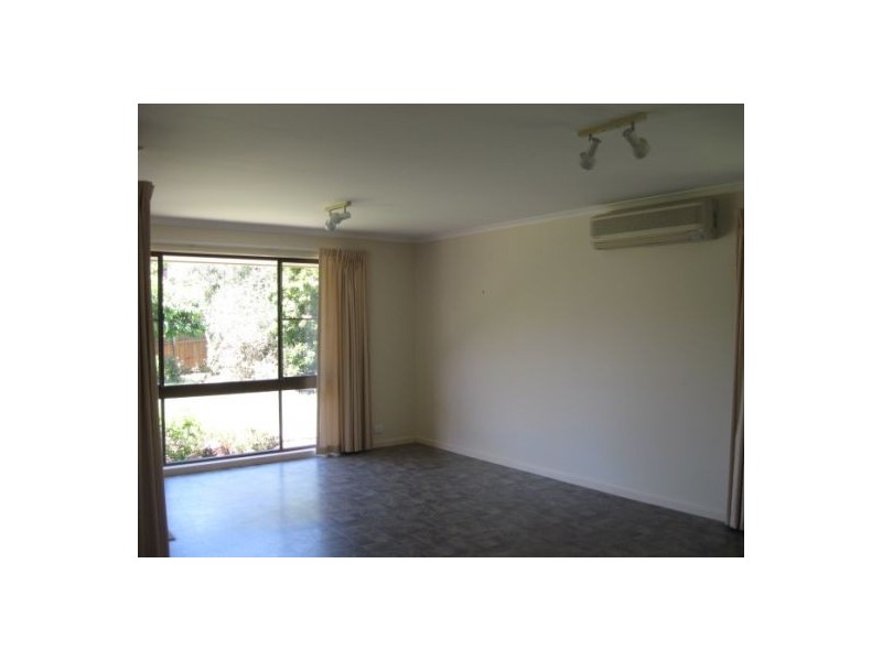 6 Hilliup Street, Westlake QLD 4074