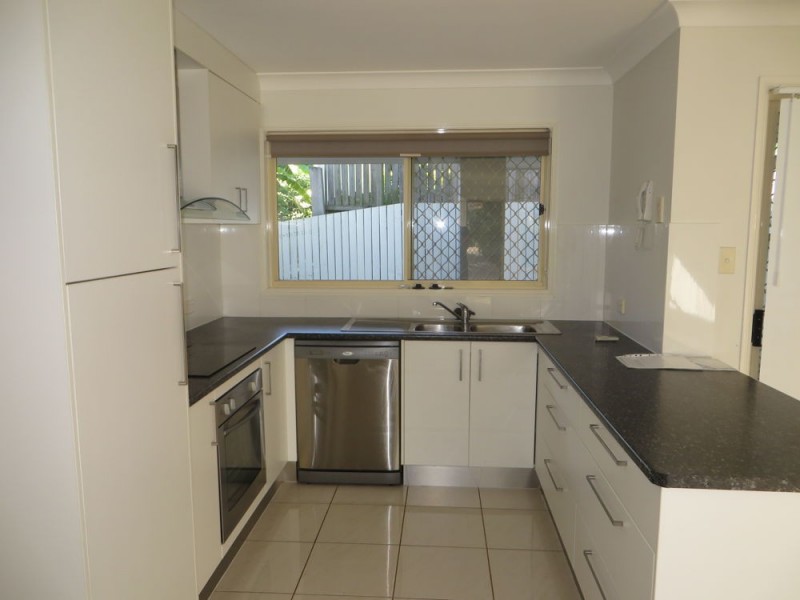 11/241 Horizon Drive, Westlake QLD 4074