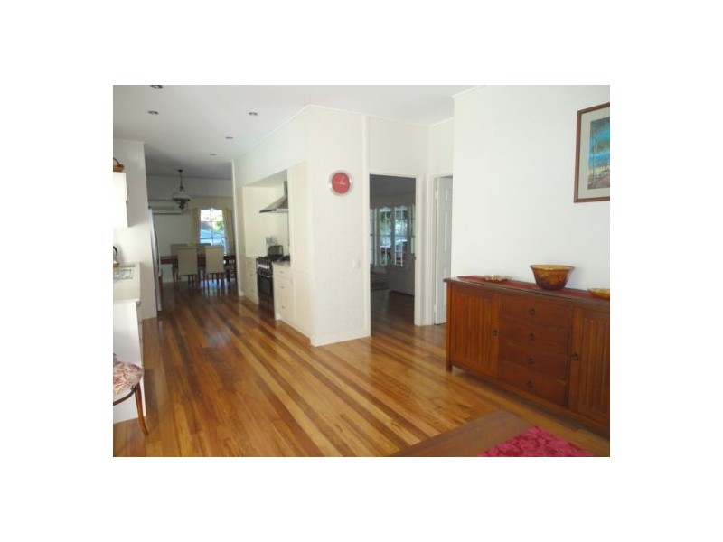 Mount Ommaney QLD 4074