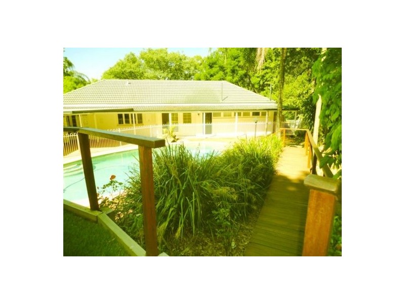 Mount Ommaney QLD 4074