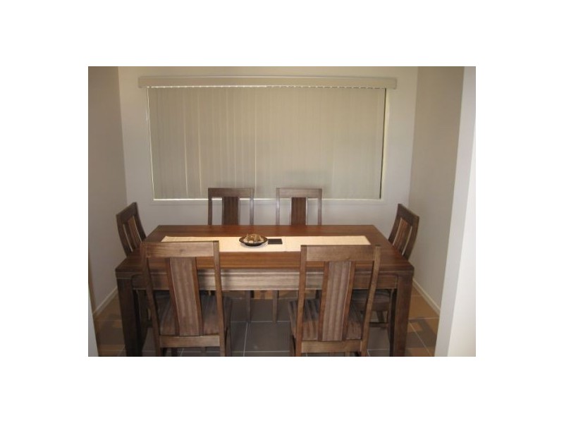 15  Tabor Street, Westlake QLD 4074