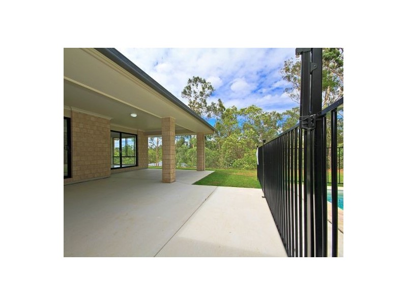 Mount Crosby QLD 4306